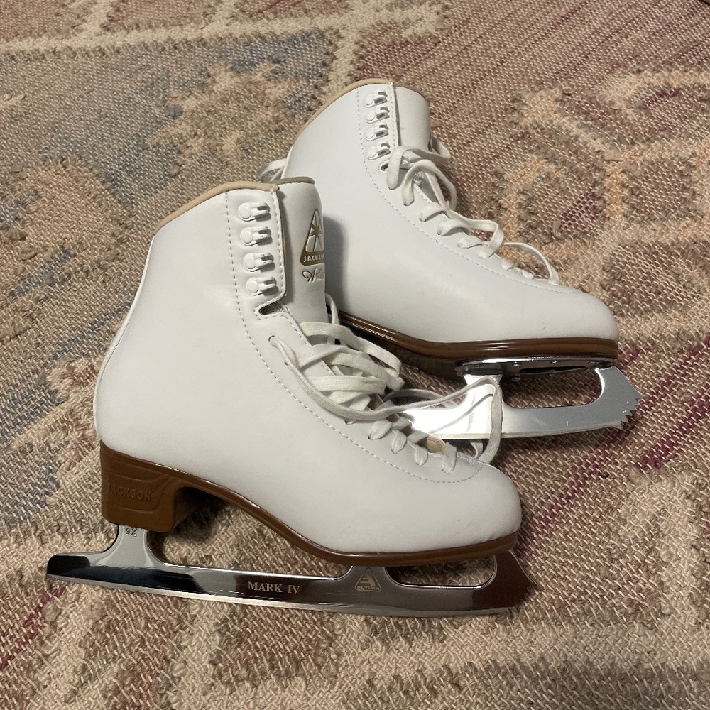 Jackson Ice Skates 37.5 Shoe Size
